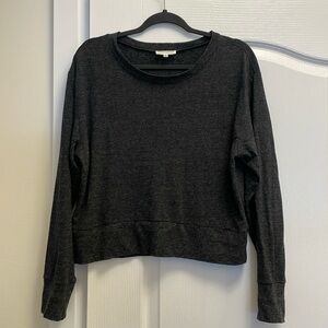Aritzia Community light weight sweater/pullover